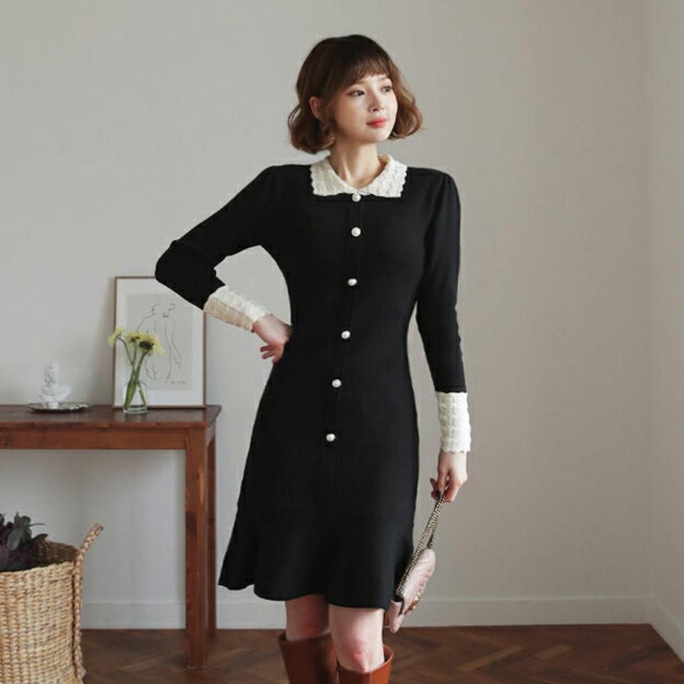 配色カラーニットワンピース・全1色・b62520 レディース 【ops】【韓国 ファッション ワンピース ミディ ミディワンピス 配色 カラー ニットワンピース フェイクパール スカラップ レース袖 カジュアル 秋 冬】