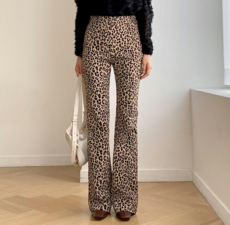 レオパードブーツカットパンツ・全2色・t61411 レディース 【pt】【韓国 ファッション ボトムス パンツ フルレングス ロング パターン 柄 アニマル柄 スリム 細身 タイト ハイウエスト カジュアル 秋 冬】