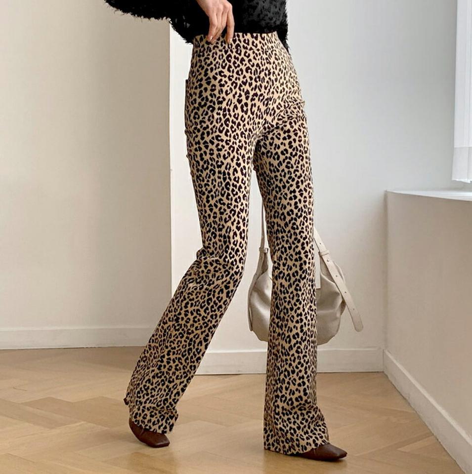 レオパードブーツカットパンツ・全2色・t61411 レディース 【pt】【韓国 ファッション ボトムス パンツ フルレングス ロング パターン 柄 アニマル柄 スリム 細身 タイト ハイウエスト カジュアル 秋 冬】