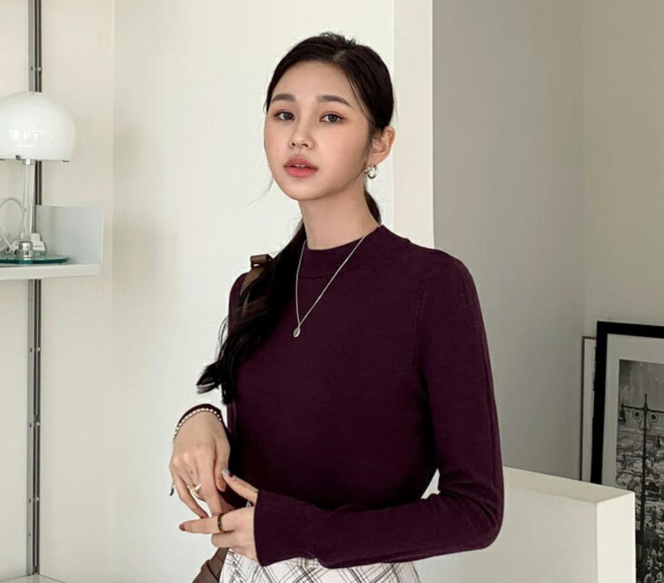 ハーフネックニット・全5色・t56601 レディース 【tops】【韓国 ファッション トップス ニット 長袖 ぼわん袖 細身 体型カーバー レイヤード ハーフネック ハイネック スリム フィット 無地 デイリー ベーシック カジュアル 秋 冬】