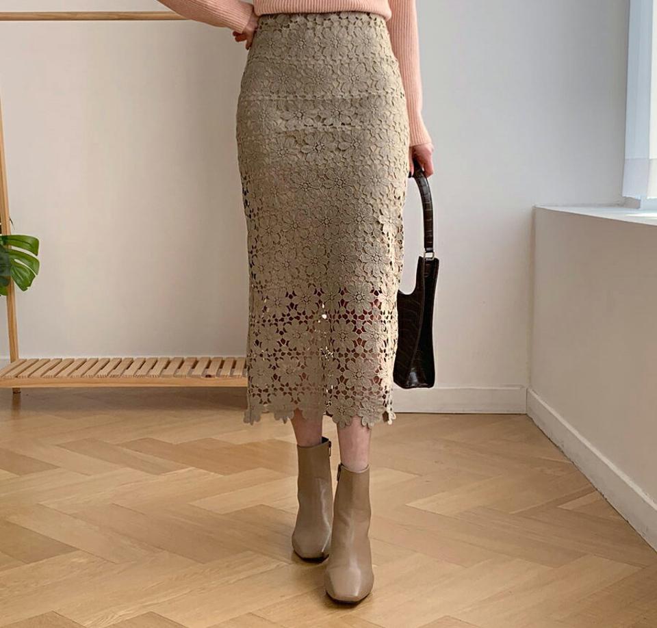 フラワーレーススカート・全2色・b61416 レディース 【sk】【韓国 ファッション ボトムス スカート ロング ミモレスカート ミモレ丈 Hライン スリム 細身 タイトスカート 大人 エレガント おしゃれ着 きれいめ カジュアル 秋 冬】
