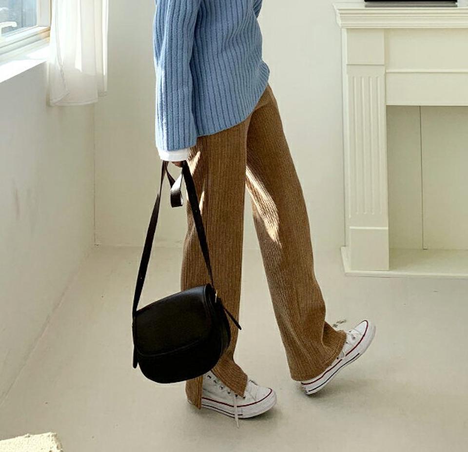 リブサイドスリットパンツ・全3色・t56592 レディース 【pt】【韓国 ファッション ボトムス パンツ ロング ストレート ワイド 無地 ルーズ ベーシック 体型カバー リブ サイドスリット ウエストゴム サイドポケット ストレート スリット カジュアル 秋 冬】