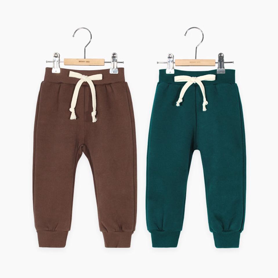 裏起毛スウェットジョガーパンツ・p010871 キッズ【3~8才】【pt】【パンツ ズボン ロングパンツ 長ズボン ジョガーパンツ 裏起毛 スウェット スウェットパンツ 単色 無地 シンプル 女の子 男の子 冬 韓国 韓国子供服 子供 こども 子供服 こども服】【KIDS】