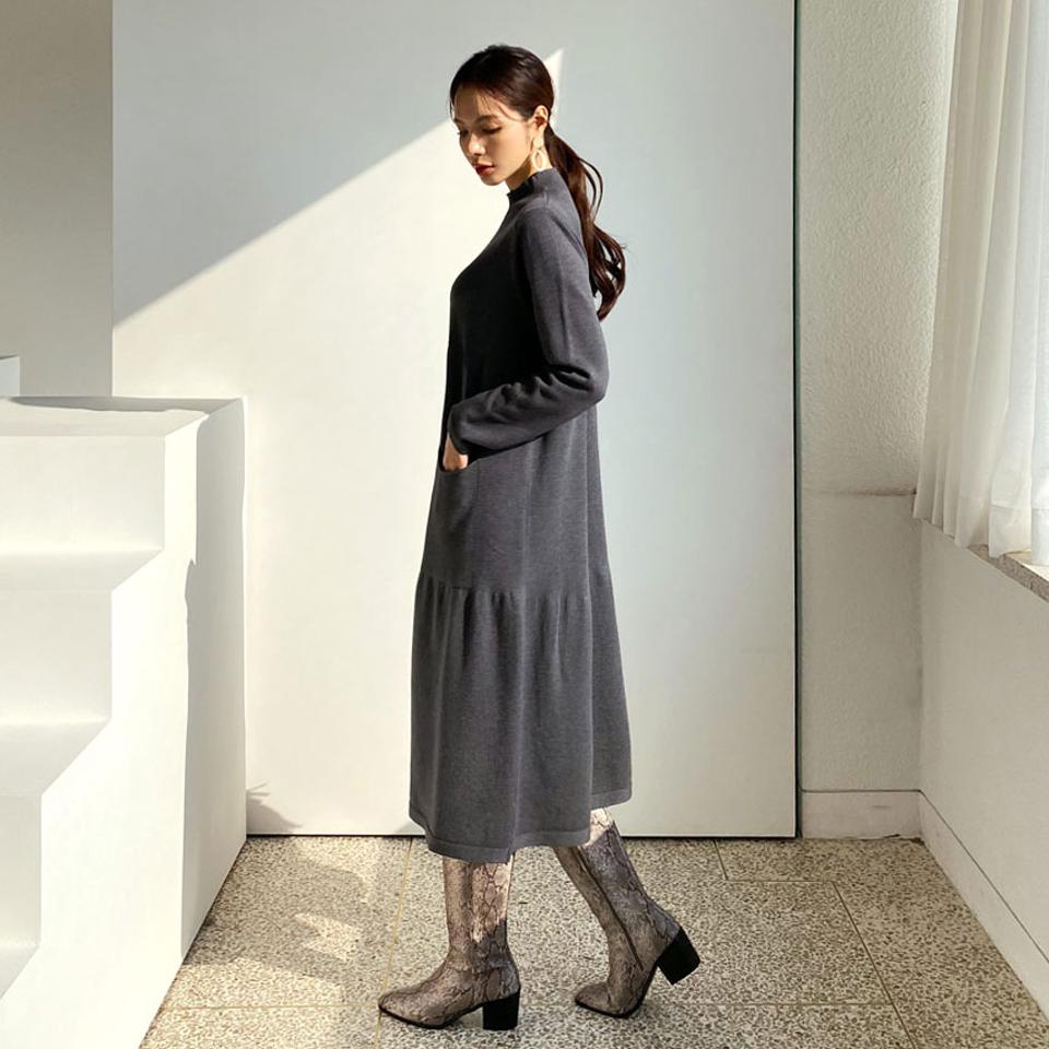 ポケットニットワンピース・全2色・b66190 レディース 【ops】【ワンピース ロング ロングワンピース 長袖 ニット ニットワンピース 単色 無地 シンプル カジュアル ラフ ゆったり Aライン ハーフネック 秋 冬 韓国 ファッション】【ハイホリHIHOLLI】