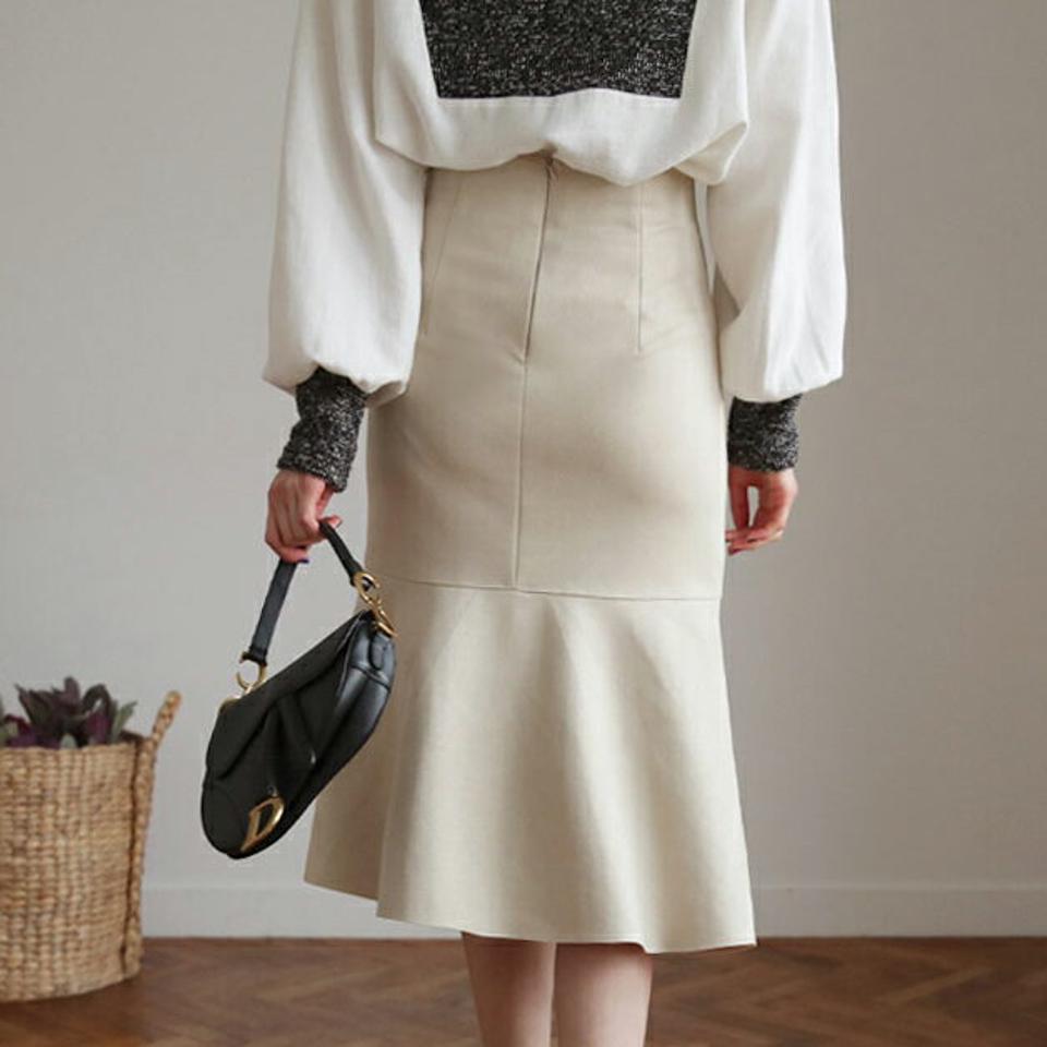 フレアスリットスカート・全2色・t62559 レディース 【sk】【韓国 ファッション ボトムス スカート ミディ ミディカート フレア スリット バックファスナー アンバランス 上品 無地 エレガンス カジュアル 秋 冬】