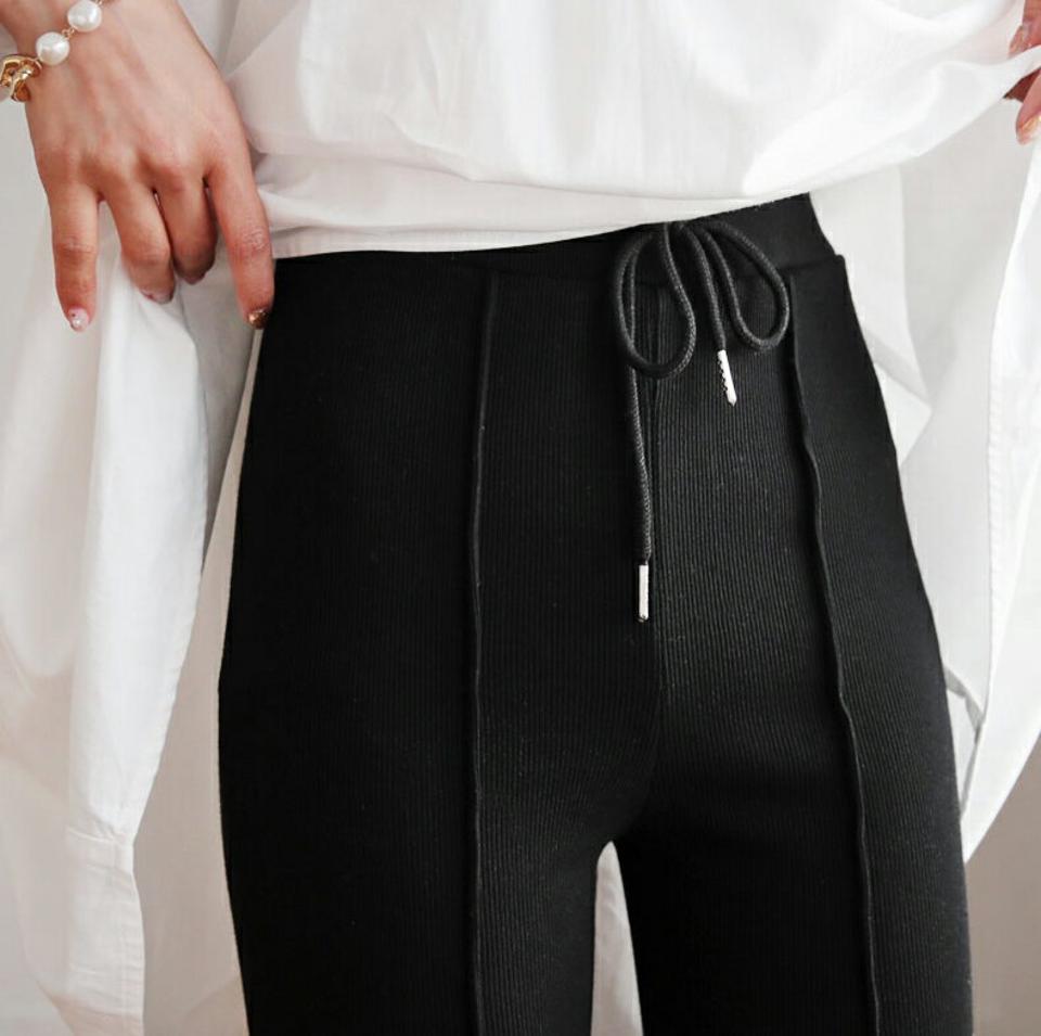 ストリングレギンス・全2色・b62560 レディース 【pt】【韓国 ファッション ボトムス レギンス パンツ スリム シンプル ウエストゴム フィット タイト デイリー カジュアル 秋 冬】