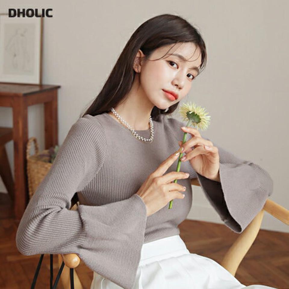 ラッフルスリーブニット・全3色・b62487 レディース 【tops】【韓国 ファッション トップス ニット 長袖 ラッフ ルス リーブニット ラウンドネック フィット シンプル フレア袖 スリット デイリー 無地 ベーシック カジュアル 秋 冬】