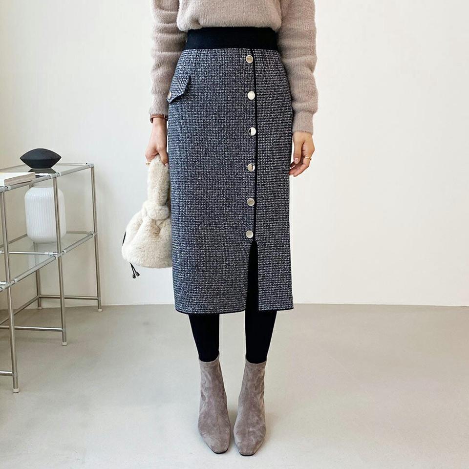 サイドボタンニットスカート・全2色・b56481 レディース 【sk】【韓国 ファッション ボトムス スカート やわらかい サイドボタン ニット フェイクポケット スリム フェイクボタン ポイント ハイゲージ エレガント カジュアル 秋 冬】