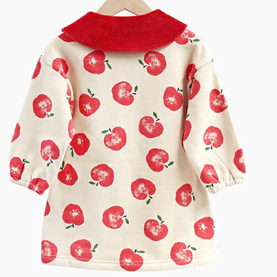 裏起毛ベルベットカラーアップルワンピース・p010876 キッズ【3~8才】【ops】【ワンピース 長袖 総柄 くだもの 裏起毛 ベルベット かわいい 可愛い 女の子 冬 韓国 韓国子供服 子供 こども 子供服 こども服】【KIDS】