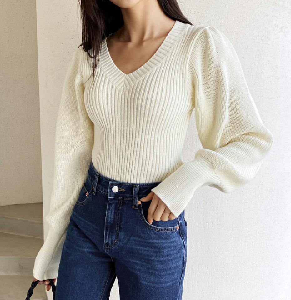 Vネックパフニット・全4色・b62622 レディース 【tops】【韓国 ファッション トップス ニット 長袖 ぼわん袖 デコルテ Vネック ルーズ ゆったり ボタン リブ リブニット シンプル 体型カーバー デイリー ベーシック 無地 カジュアル 秋 冬】