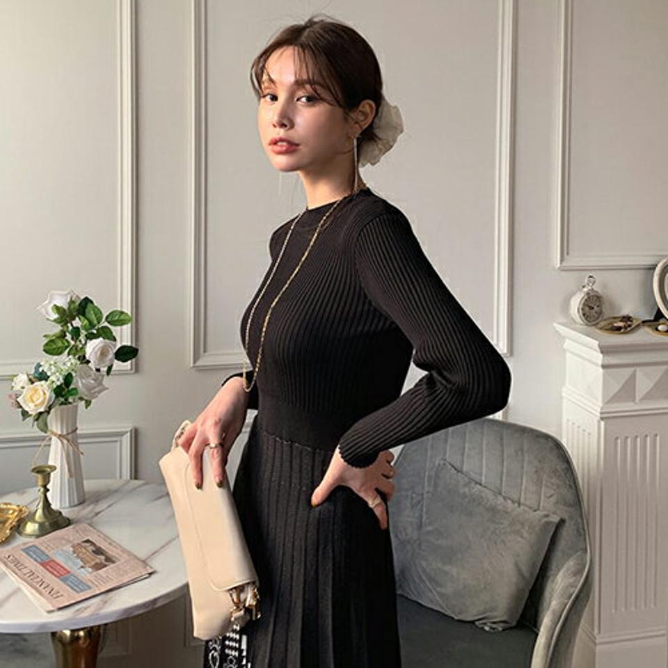 パターンプリーツニットワンピース・全1色・b66196 レディース 【ops】【ワンピース ミディ丈 ミディワンピース 長袖 ニット ニットワンピース プリーツ プリーツワンピース 大人 秋 冬 韓国 ファッション】【ハイホリHIHOLLI】