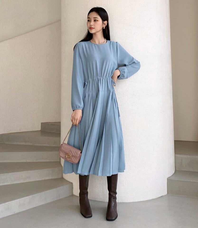 ドロストプリーツワンピース・全4色・t62632 レディース 【ops】【韓国 ファッション ワンピース ロング ロングワンピス 長袖 プリーツ ラウンドネック プリーツ ウエストストリング バックボタン 体型カバー 上品 フェミニン カジュアル 秋 冬】