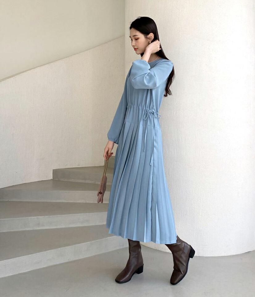 ドロストプリーツワンピース・全4色・t62632 レディース 【ops】【韓国 ファッション ワンピース ロング ロングワンピス 長袖 プリーツ ラウンドネック プリーツ ウエストストリング バックボタン 体型カバー 上品 フェミニン カジュアル 秋 冬】