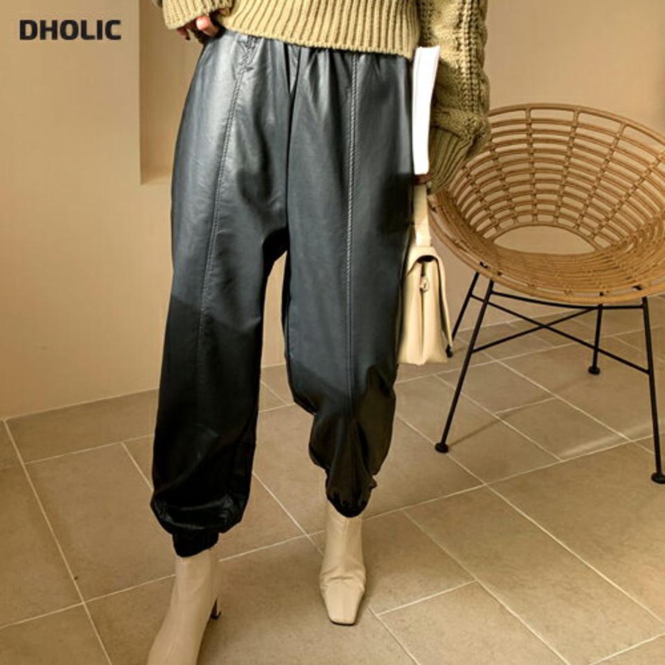 レザー調ジョガーパンツ・全2色・b66217 レディース 【pt】【パンツ ズボン ロングパンツ ジョガーパンツ レザー シンプル 単色 かっこいい 秋 冬 韓国 ファッション】【ハイホリHIHOLLI】