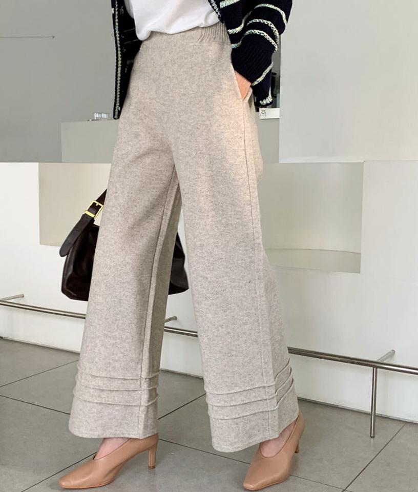 プレスラインへムパンツ・全2色・b66218 レディース 【pt】【パンツ ズボン ロングパンツ プレスライン 単色 シンプル 無地 ワイド ワイドパンツ カジュアル 秋 冬 韓国 ファッション】【ハイホリHIHOLLI】