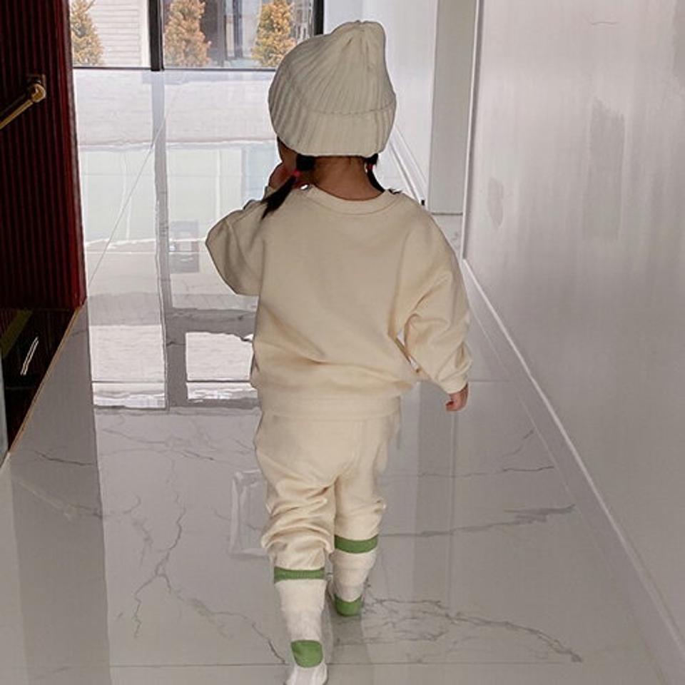 コットンスウェット上下SET・u10894 キッズ【9~17才】【set】【セットアップ setup トップス パンツ ズボン 長袖 スウェット トレーナー 単色 無地 シンプル 女の子 男の子 秋 冬 韓国 韓国子供服 子供 こども 子供服 こども服】【KIDS】