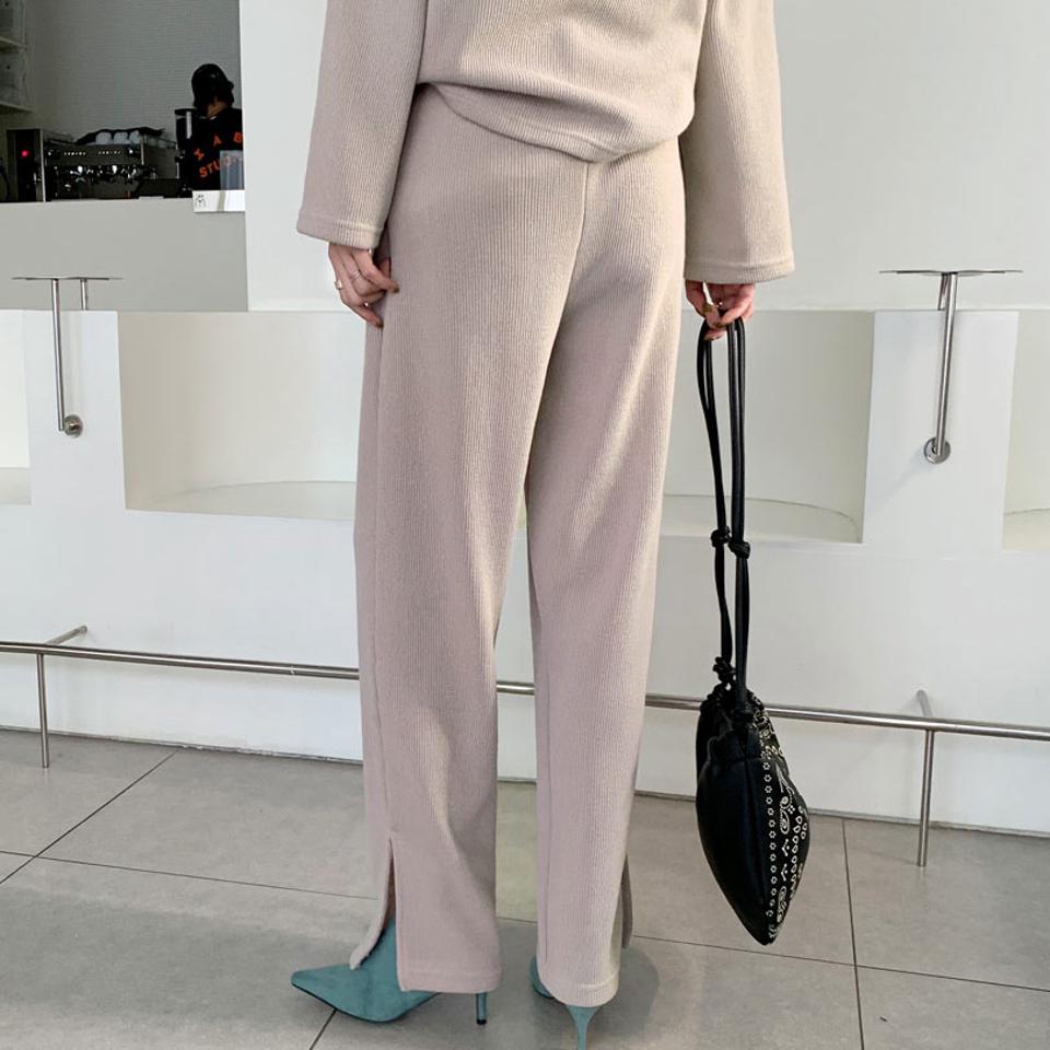 フーディ&スリットパンツSET・全3色・t66195 レディース 【set】【セットアップ setup トップス パーカー 長袖 パンツ ズボン ロングパンツ 単色 無地 シンプル スリット 秋 冬 韓国 ファッション】【ハイホリHIHOLLI】