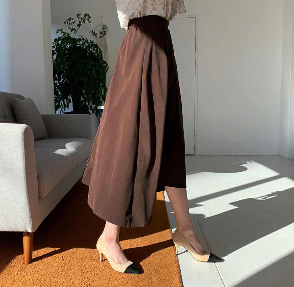 タックフレアスカート・全3色・b62488 レディース 【sk】【韓国 ファッション ボトムス スカート ロング Aライン ウエストゴム タック プリーツ スリム 体型カーバー 細身 ベーシック デイリー カジュアル 秋 冬】