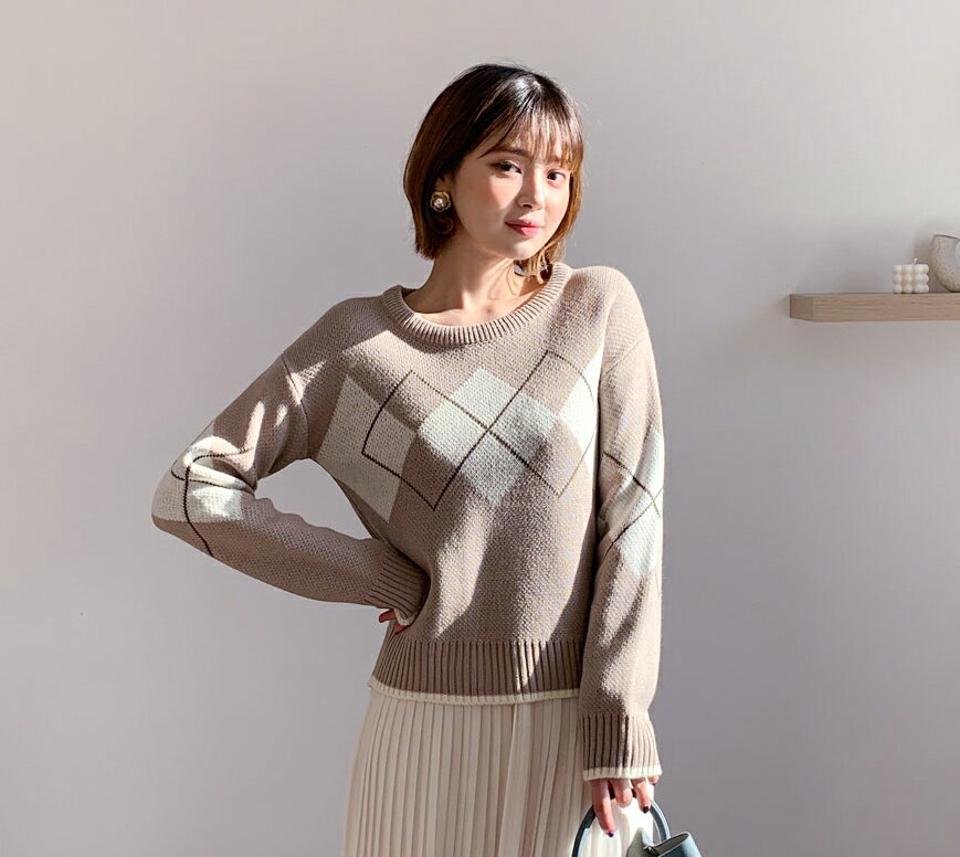 アーガイルパターンニット・全4色・t64800 レディース 【tops】【韓国 ファッション トップス ニット 長袖 ぼわん袖 ラウンドネック アーガイル パターン 細身 体型カーバー デイリー ベーシック 上品 フェミニン シンプル カジュアル 秋 冬】