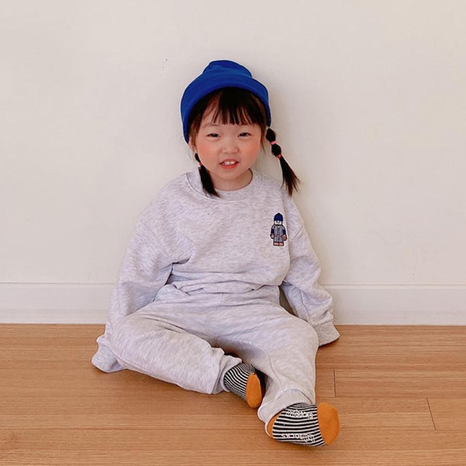 野球ワッペンスウェット上下SET(Junior)・u10916 キッズ【9~17才】【set】【セットアップ setup トップス スウェット トレーナー パンツ ズボン カジュアル ラフ 秋 冬 韓国 韓国子供服 子供 こども 子供服 こども服】【KIDS】