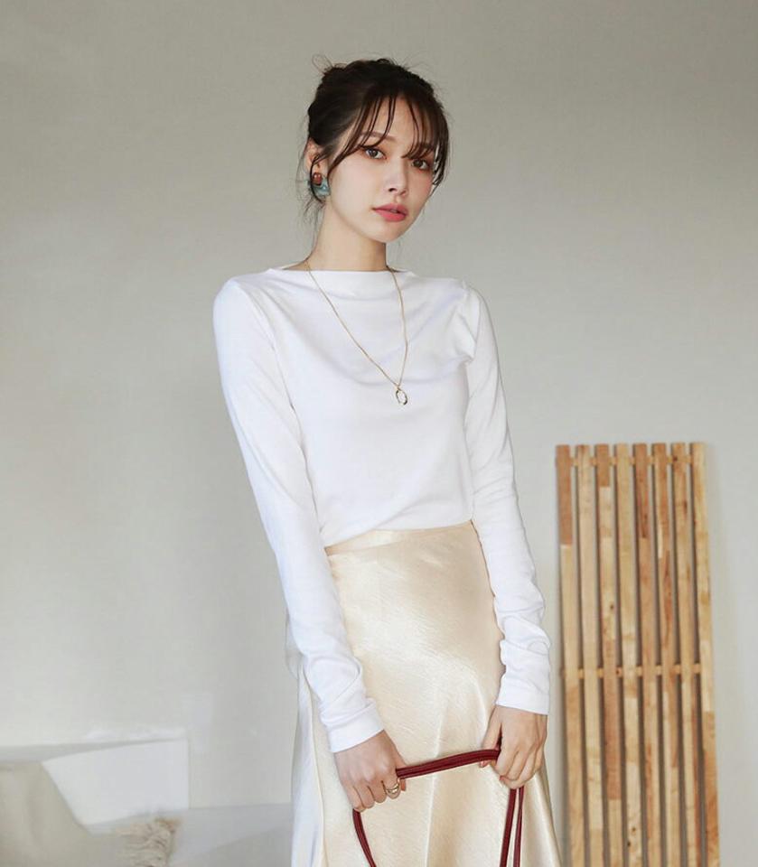 ハーフネックTシャツ・全4色・t66280 レディース 【tops】【トップス Tシャツ 長袖 ボートネック ハーフネック 単色 ロンT 無地T 無地 シンプル 秋 冬 韓国 ファッション】【ハイホリHIHOLLI】