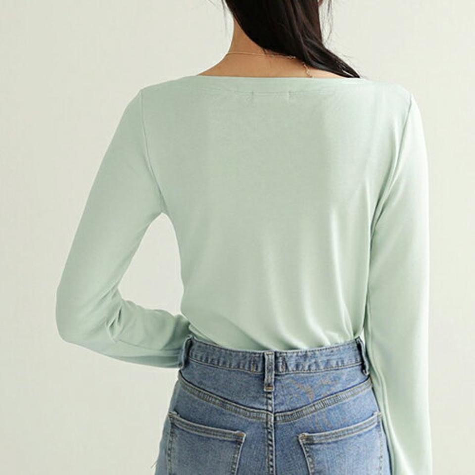 ボートネックTシャツ・全4色・t56619 レディース 【tops】【韓国 ファッション トップス Tシャツ 長袖 ラウンドネック デイリー ベーシック カジュアル 無地 ボートネック デコルテ シンプル カジュアル 秋 冬】