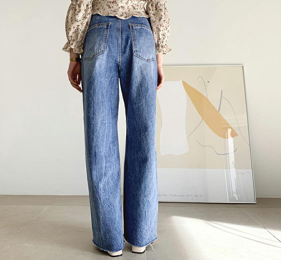 ボタンワイドデニムパンツ・全2色・t61453 レディース 【pt】【韓国 ファッション ボトムス パンツ ロング デニム ワイドデニム ベルトループ 10分丈 十分丈 ストレート ハイウエスト 無地 ボタンストラップ ルーズ カジュアル 秋 冬】