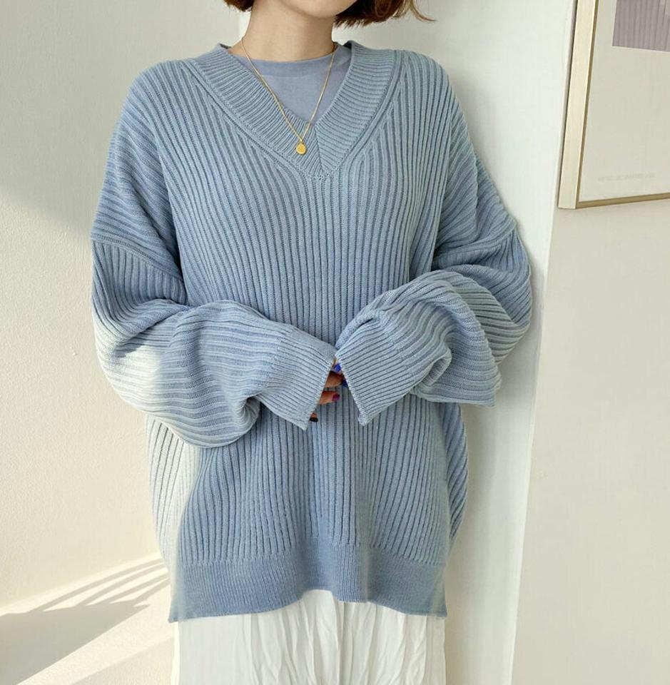 ルーズVネックリブニット・全5色・n56652 レディース 【tops】【韓国 ファッション トップス ニット 長袖 ぼわん袖 デコルテ Vネック ルーズ ゆったり サイドスリット リブ リブニット シンプル 体型カーバー デイリー ベーシック 無地 カジュアル 秋 冬】