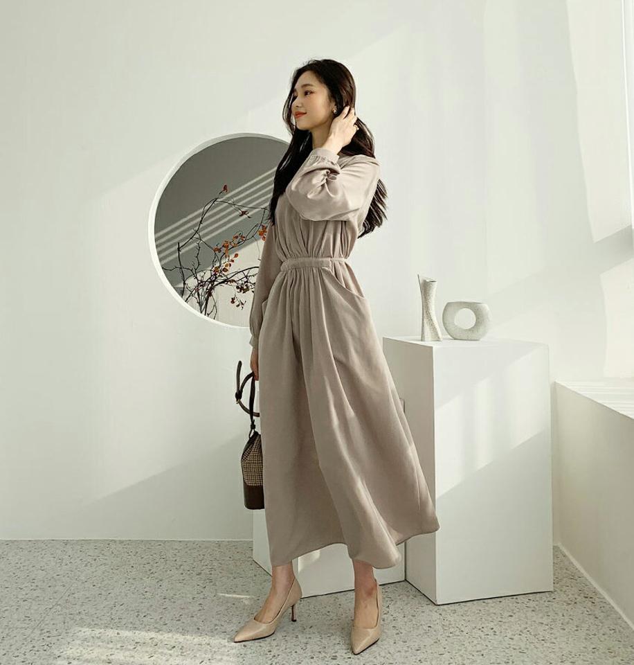 ストラップ付Vネックワンピース・全2色・t56636 レディース 【ops】【韓国 ファッション ワンピース ロング ロングワンピス 長袖 ストラップ Vネックワンピース Vネック 光沢 上品 ウエストストラップ ギャザー 体型カバー デイリー カジュアル 秋 冬】