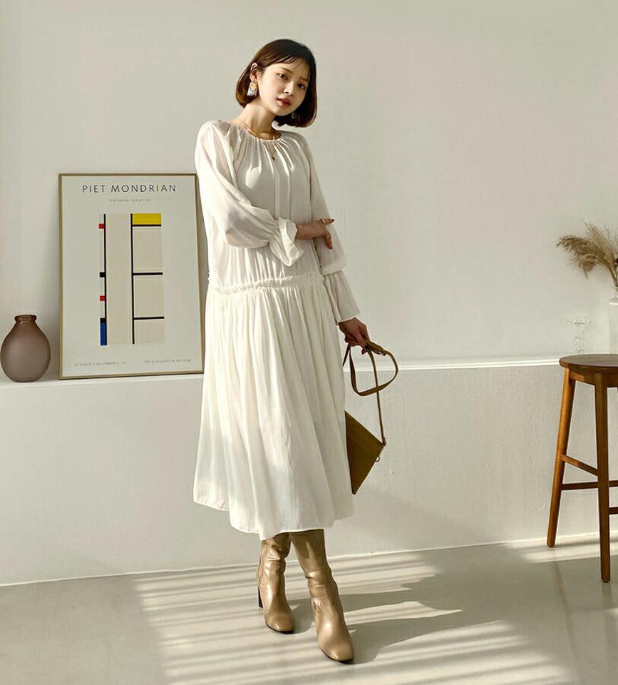 ギャザーワンピース・全3色・t56635 レディース 【ops】【韓国 ファッション ワンピース ロング ロングワンピス 長袖 ナチュラル ギャザーワンピース ギャザー 上品 光沢 オフショルダー フリル デコルテ 体型カバー デイリー カジュアル 秋 冬】