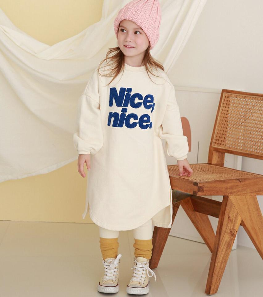 裏起毛ナイススウェットワンピース・p009822 キッズ【3~8才】【ops】【ワンピース ミディ丈 ミディワンピース ロゴ 長袖 カジュアル ラフ 裏起毛 女の子 男の子 冬 韓国 韓国子供服 子供 こども 子供服 こども服】【KIDS】