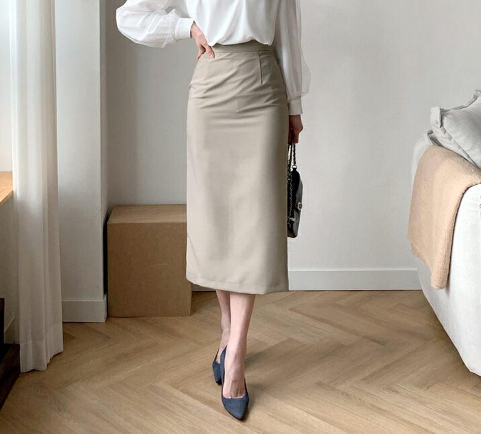 バックスリットスカート・全3色・t56683 レディース 【sk】【韓国 ファッション ボトムス スカート ロング Hライン バックスリット ダーツ 無地 シンプル スリム 体型カーバー 細身 ベーシック デイリー カジュアル 秋 冬】