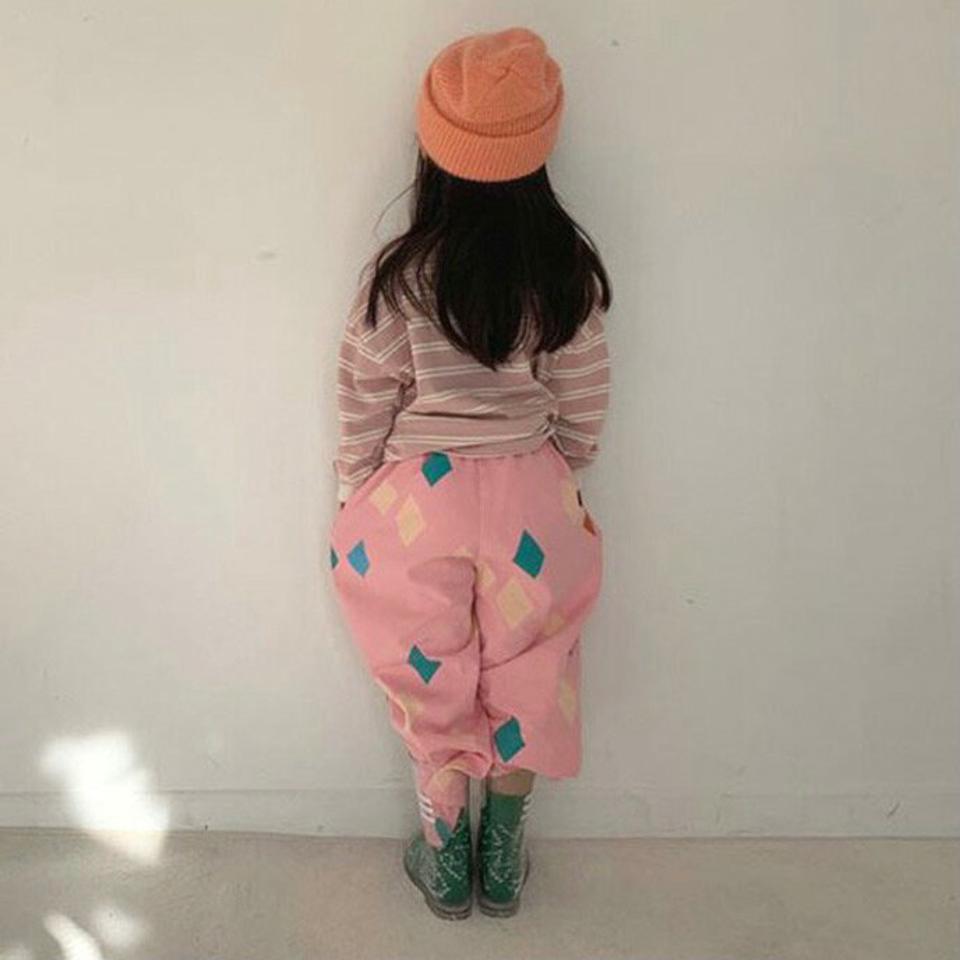 カラフルダイアパターンパンツ・u10962 キッズ【3~8才】【pt】【パンツ ズボン ロングパンツ 長ズボン 総柄 カジュアル ウエストゴム ラフ カラフル ポップ 女の子 男の子 秋 冬 韓国 韓国子供服 子供 こども 子供服 こども服】【KIDS】