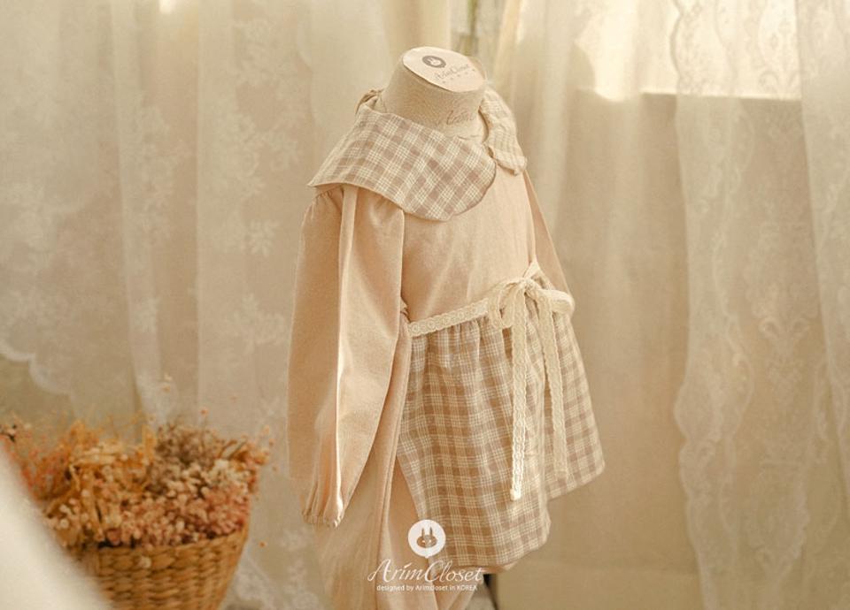 チェック配色ボディスーツ・p011015 キッズ【0~2才】【bc】【ボディースーツ ボディスーツ 長袖 パンツ ズボン フリル 新生児 赤ちゃん ベビー服 チェック柄 ナチュラル 可愛い 女の子 秋 冬 韓国 韓国子供服 子供 こども 子供服 こども服】【KIDS】