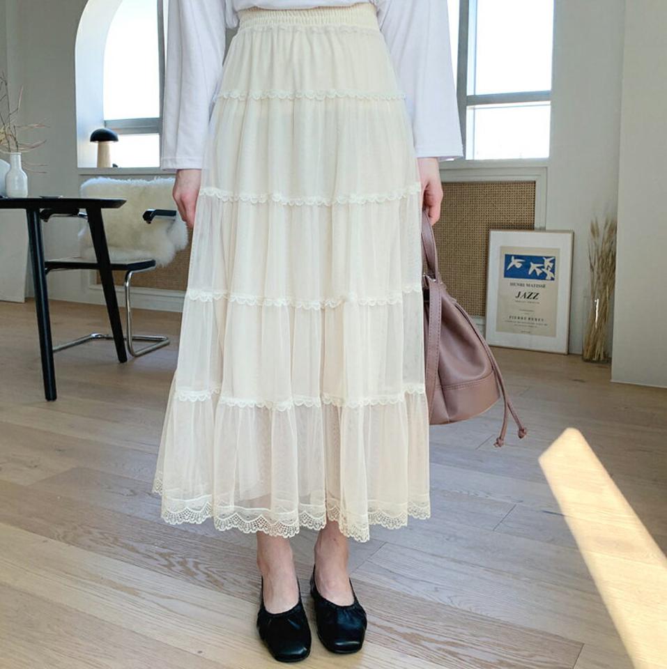 チュールティアードスカート・全2色・b62723 レディース 【sk】【韓国 ファッション ボトムス スカート ロング ウエストゴム ラブリー チュール フレア スカラップレース レース 透け感 シンプル スリム 体型カーバー ベーシック デイリー カジュアル 秋 冬】