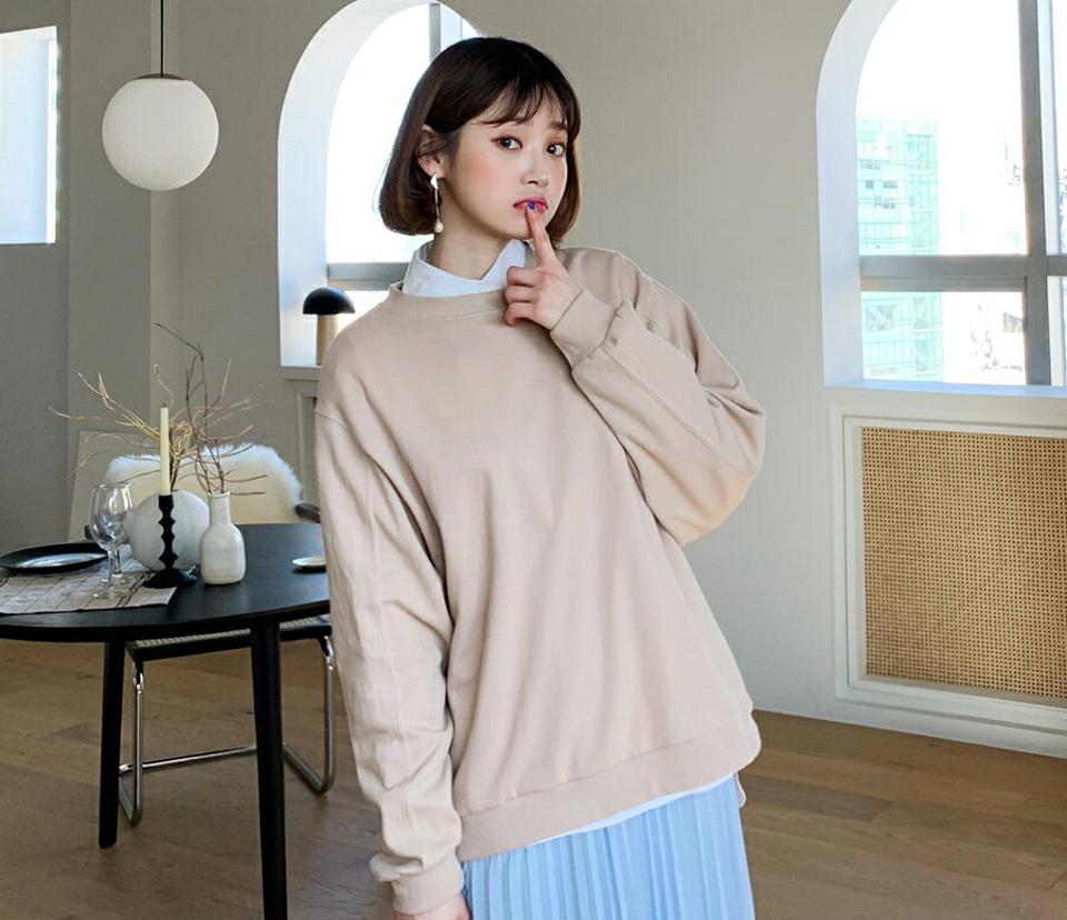 ボクシースウェット・全4色・b62738 レディース 【tops】【韓国 ファッション トップス スウェット Tシャツ カットソー 長袖 無地 ラウンドネック ルーズ ゆったり フィット シンプル デイリー ベーシック カジュアル カジュアル 秋 冬】