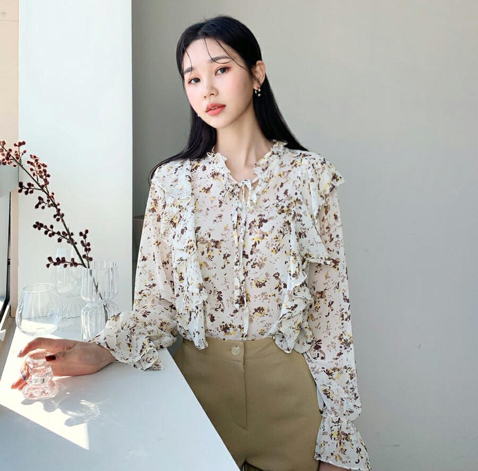 花柄フリルリボンブラウス・全3色・b62743 レディース 【bl】【韓国 ファッション トップス ブラウス 長袖 花柄 フローラル パターン シフォン フリル リボン 上品 フェミニン カジュアル 無地 デイリー カジュアル 秋 冬】