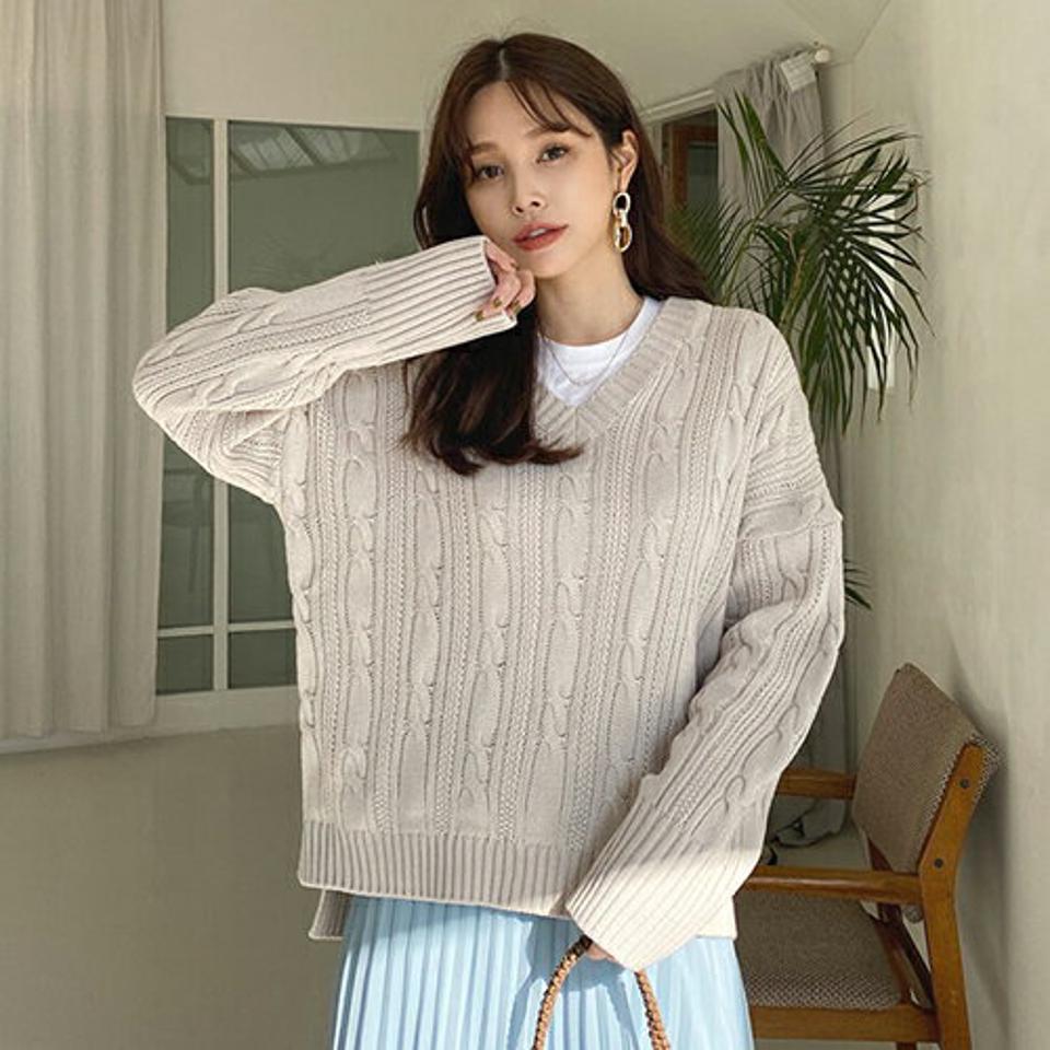 ツイストスリットニット・全4色・t66335 レディース 【tops】【トップス ニット ニットトップス 長袖 スリット ツイストニット ツイスト 単色 シンプル カジュアル ラフ Vネック 秋 冬 韓国 ファッション】【ハイホリHIHOLLI】