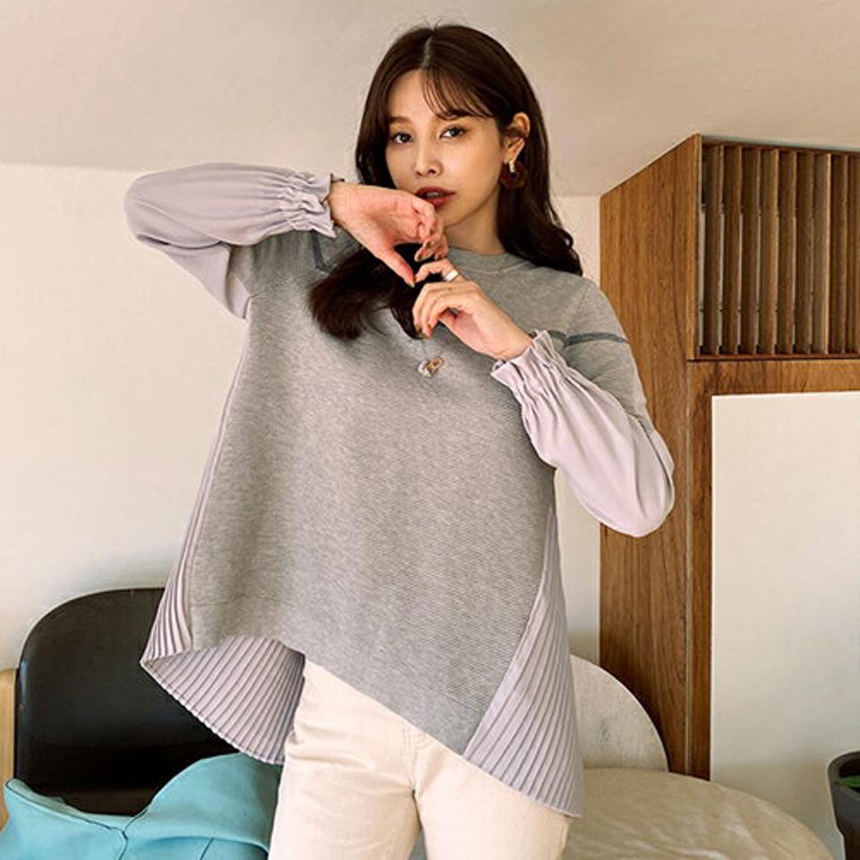 プリーツバックラインニット・全3色・b66342 レディース 【tops】【トップス ニット ニットトップス 長袖 プリーツ プリーツトップス バックシャン バックコンシャス 上品 個性的 秋 冬 韓国 ファッション】【ハイホリHIHOLLI】