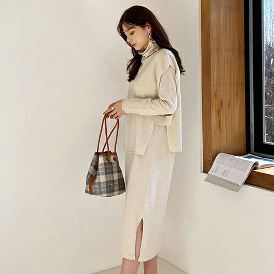 ベスト付ニットワンピース・全2色・b66332 レディース 【ops】【ワンピース ミディ丈 ミディワンピース 長袖 ニット ニットワンピース 単色 無地 シンプル ベスト セット set タートル タートルネック 秋 冬 韓国 ファッション】【ハイホリHIHOLLI】