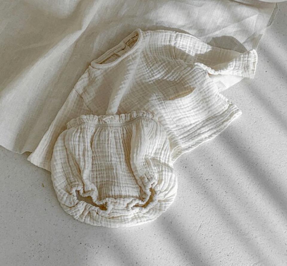 コットンポケットTシャツ上下SET・u11037 キッズ【0~2才】【set】【セットアップ setup トップス 長袖 ブルマ パンツ コットン 面 カジュアル シンプル 秋 冬 女の子 男の子 韓国 韓国子供服 子供 こども 子供服 こども服】【KIDS】【KK】