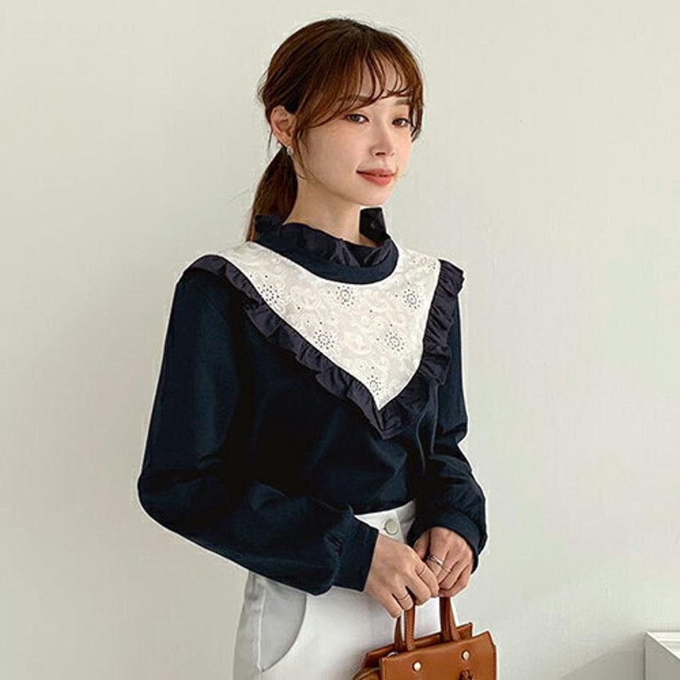 ネックフリルレースTシャツ・全2色・b66495 レディース 【tops】【トップス Tシャツ 長袖 フリルレース レース フリルネック ガーリー 可愛い かわいい 襟コンシャス 秋 冬 韓国 ファッション】【ハイホリHIHOLLI】
