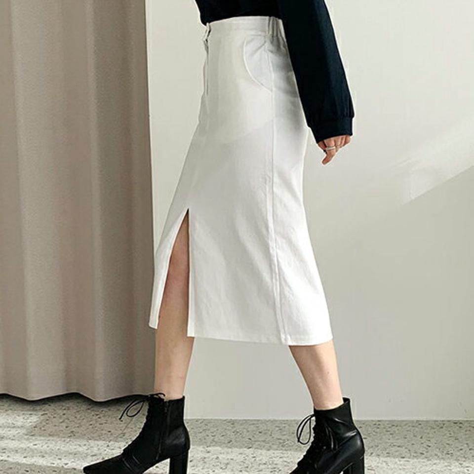 ボタンペンシルスカート・全5色・t66514 レディース 【sk】【スカート ミディ丈 ミディスカート ペンシルスカート ペンシル 単色 無地 シンプル カジュアル Hライン スリット 秋 冬 韓国 ファッション】【ハイホリHIHOLLI】