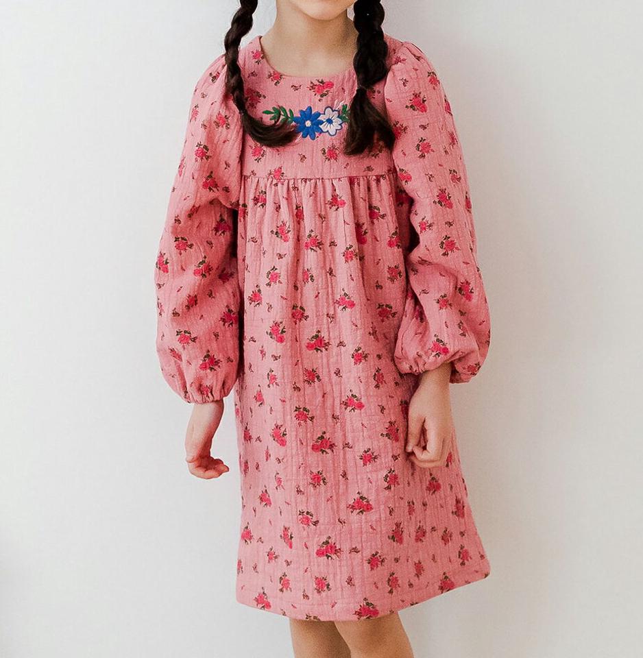 パフスリーブフラワーワンピース・u11009 キッズ【3~8才】【ops】【ワンピース ミディ丈 ミディワンピース 長袖 パフ袖 パフスリーブ 花柄 フラワー 可愛い かわいい 女の子 秋 冬 韓国 韓国子供服 子供 こども 子供服 こども服】【KIDS】