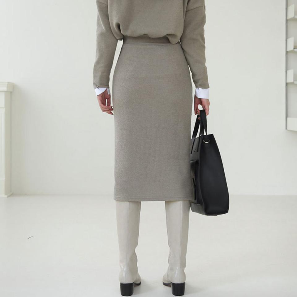 リブニットスカート・全5色・t66430 レディース 【sk】【スカート ミディ丈 ミディスカート ニット ニットスカート リブ リブニット 単色 無地 シンプル 大人 カジュアル Hライン ウエストゴム 秋 冬 韓国 ファッション】【ハイホリHIHOLLI】