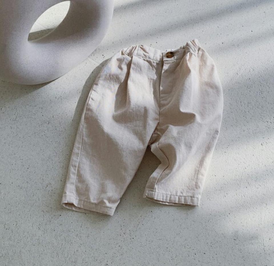 コットンパンツ・u10974 キッズ【3~8才】【pt】【パンツ ズボン ロングパンツ 長ズボン コットン 綿 単色 無地 シンプル カジュアル ラフ 秋 冬 女の子 男の子 韓国 韓国子供服 子供 こども 子供服 こども服】【KIDS】【KK】