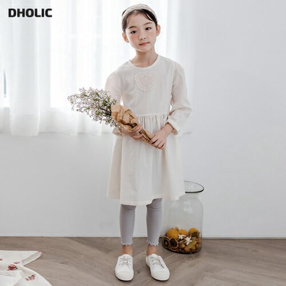 モチーフコットンワンピース・u11010 キッズ【3~8才】【ops】【ワンピース ミディ丈 ミディワンピース 長袖 レース コットン 綿 可愛い かわいい ガーリー 女の子 秋 冬 韓国 韓国子供服 子供 こども 子供服 こども服】【KIDS】