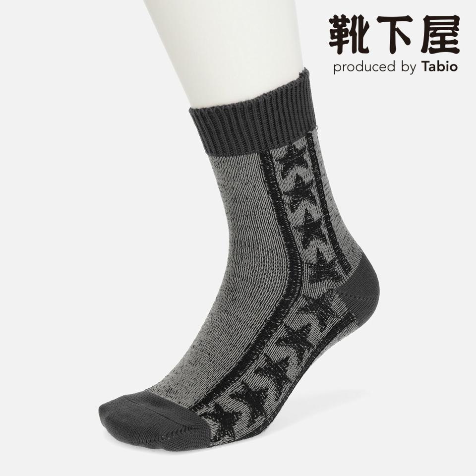 【全品送料無料★〜2/27 23:59迄】【あす楽】 50%OFF 【Tabio MEN】 メンズ 縦星柄リンクスショートソックス / 靴下屋 靴下 タビオ くつ下 ショート メンズ 日本製 2112sl