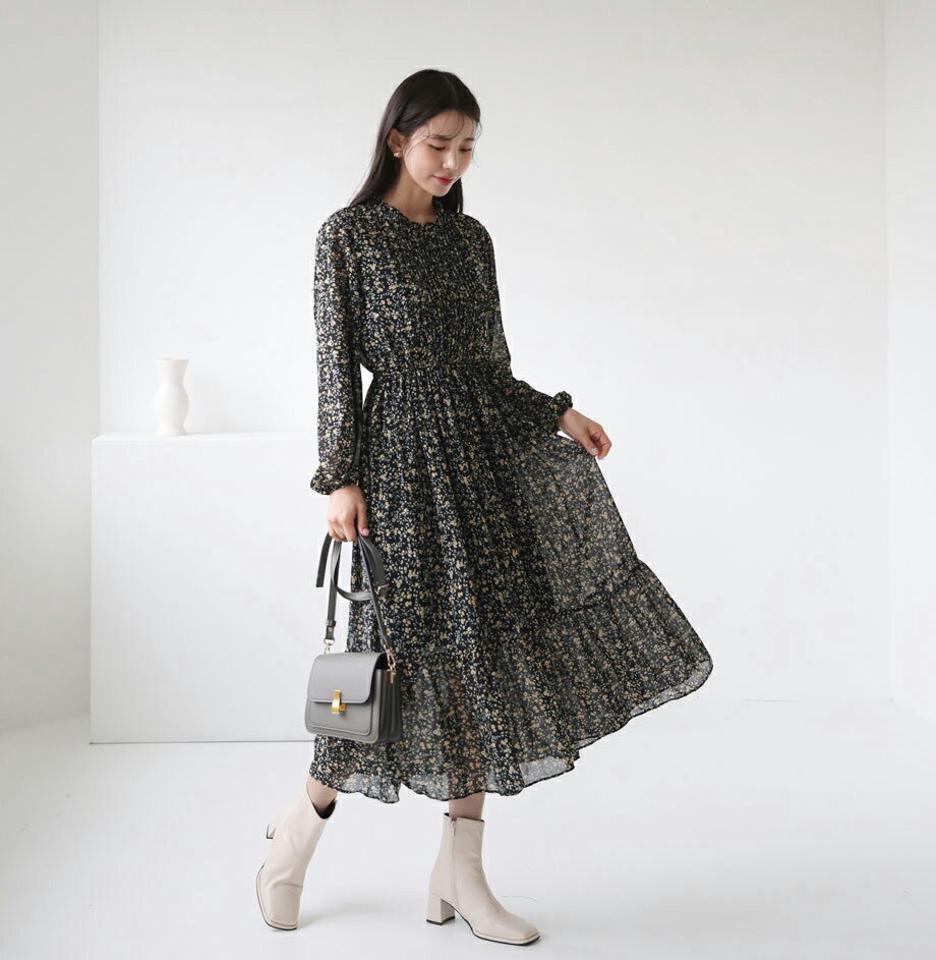 花柄ピンタックワンピース・全2色・b62870 レディース 【ops】【韓国 ファッション ワンピース ロング ロングワンピース 長袖 フリルネック 花柄 フラワー 体型カバー フェミニン 上品 ベーシック シンプル カジュアル 秋 冬】