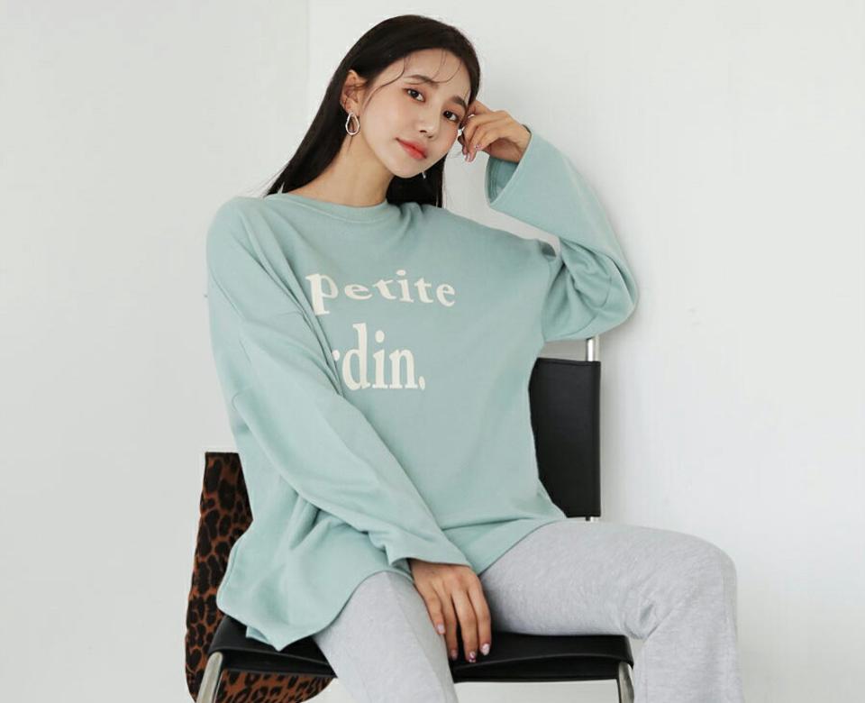 レタリングルーズTシャツ・全4色・b62847 レディース 【tops】【韓国 ファッション トップス Tシャツ カットソー 長袖 ラウンドネック レタリング 体型カーバー フェミニン シンプル デイリー ベーシック カジュアル カジュアル 秋 冬】